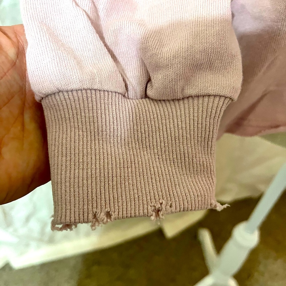 Distressed look Pullover - Picture 4 of 9